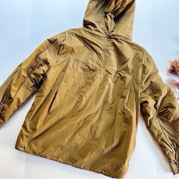 Lululemon Insulated Ripstop Hoodie Allspice - Picture 5 of 6